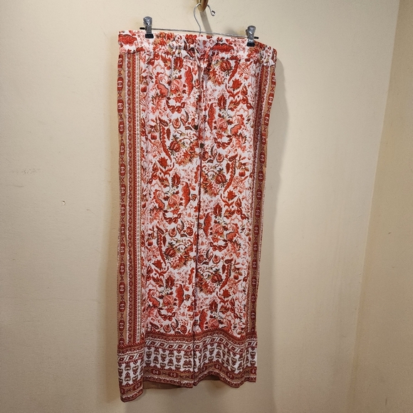 Hester & Orchard Floral Red and White Elastic Waisted  Flare Rayon Casual Pant L - Picture 4 of 13